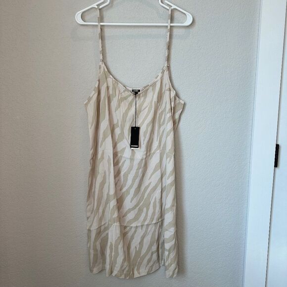 NWT Monrow Cream Tan Zebra Print Spaghetti Strap Cami Slip Mini Dress - Size L - Picture 1 of 6